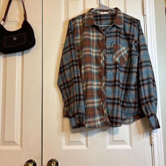 Maurices Women’s Large Dual Tone Plaid Flannel Button Down Shirt Brown Blue Teal - Picture 1 of 5